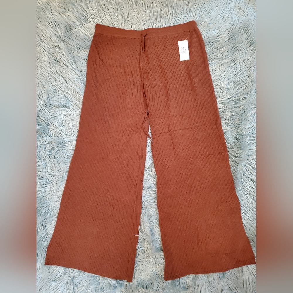 NEW WITH TAGS Drawstring Knit Wide Leg Pant